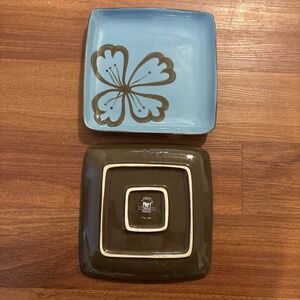 Pier 1‎ Hibiscus Square Stoneware Plates Set of 3 Blue Brown Floral